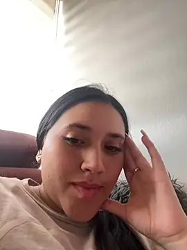 Veronica Wins  online show from March 3, 2026, 7:21 pm