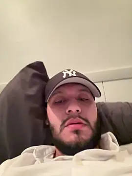 Snapshot of Ser02hot_latino chatting on February 3, 2026, 6:57 pm Ser02hot latino online show from February 3, 2026, 6:57 pm