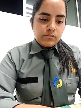 Isabel 3 online show from April 6, 2026, 12:28 am