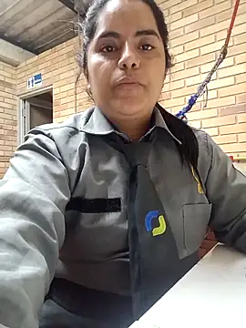 Isabel 3 online show from April 12, 2026, 3:43 am