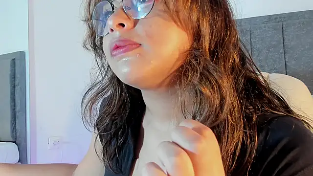 rosse taylorx1 online show from March 30, 2026, 6:53 pm