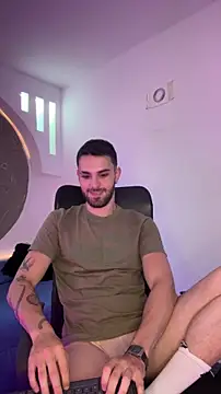 Apolo lux1 online show from March 20, 2026, 8:43 pm