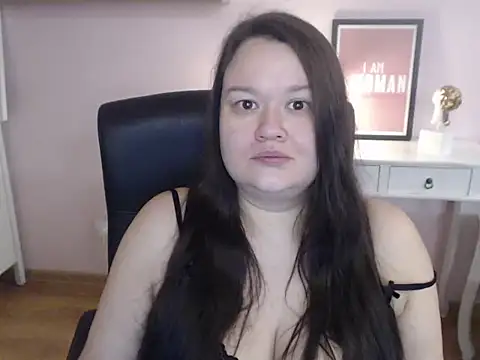 HollyDanceSoul online show from March 3, 2026, 7:37 am