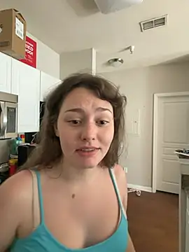Snapshot of julia4thewin chatting on June 4, 2026, 8:57 pm julia4thewin online show from June 4, 2026, 8:57 pm