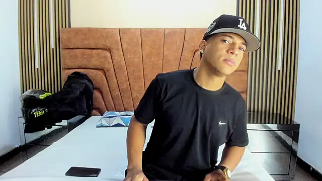 Snapshot of MATHY_ROBERT chatting on January 14, 2026, 7:50 pm MATHY ROBERT online show from January 14, 2026, 7:50 pm