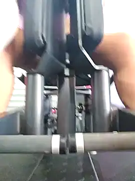 bellafortune69 online show from April 9, 2026, 5:52 pm