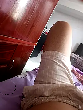 fernandezdan online show from April 9, 2026, 6:14 pm