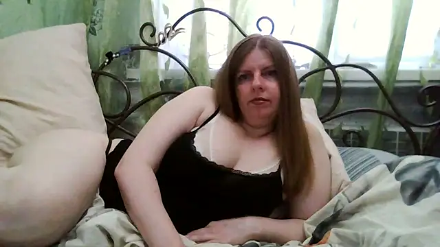 Snapshot of DarkRose0104 chatting on May 31, 2026, 6:30 am DarkRose0104 online show from May 31, 2026, 6:30 am