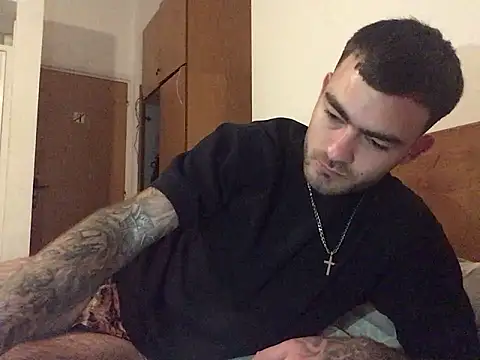 Snapshot of jacobsex221 chatting on May 3, 2026, 10:02 pm jacobsex221 online show from May 3, 2026, 10:02 pm