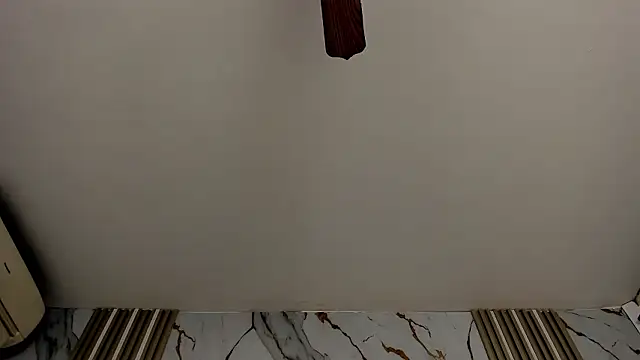 Snapshot of LaxiZoe chatting on January 31, 2026, 7:12 pm LaxiZoe online show from January 31, 2026, 7:12 pm