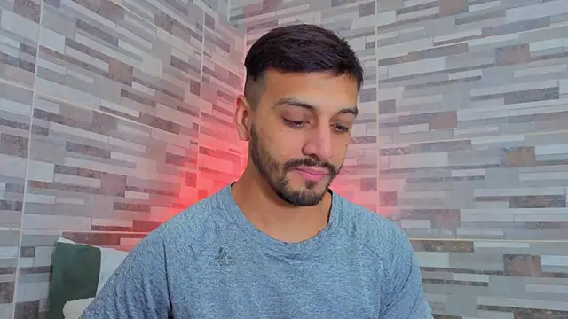 joelcallvil1 online show from May 24, 2026, 1:05 am