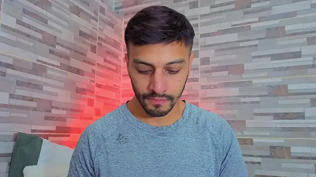 joelcallvil1 online show from May 23, 2026, 3:05 am