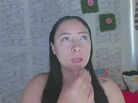 XXXStephanie XXX online show from February 13, 2026, 7:36 pm