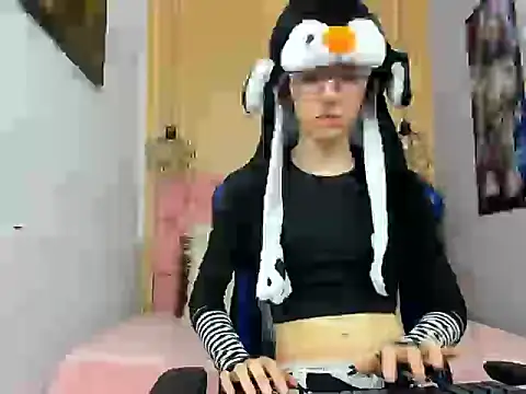 Snapshot of Syriussz chatting on February 21, 2026, 7:16 pm Syriussz online show from February 21, 2026, 7:16 pm