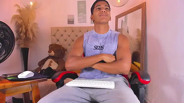 noah sthone online show from February 12, 2026, 5:18 am