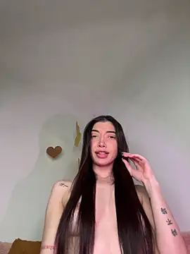 Snapshot of GiannaMagari chatting on February 25, 2026, 9:14 pm GiannaMagari online show from February 25, 2026, 9:14 pm