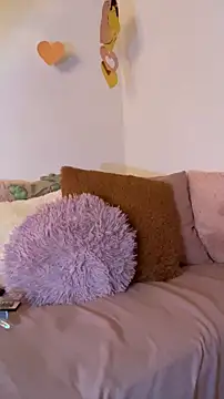 Snapshot of GiannaMagari chatting on February 4, 2026, 8:59 pm GiannaMagari online show from February 4, 2026, 8:59 pm