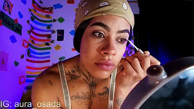 Snapshot of Canela_Osada_ chatting on June 19, 2026, 10:21 am Canela Osada online show from June 19, 2026, 10:21 am