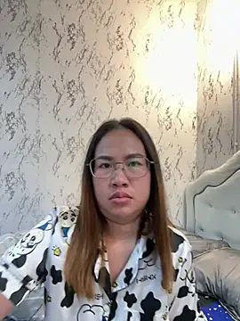 Ponthip online show from March 10, 2026, 10:14 pm