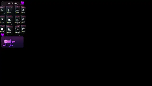 Snapshot of MelanyHolsen chatting on April 28, 2026, 8:57 pm MelanyHolsen online show from April 28, 2026, 8:57 pm