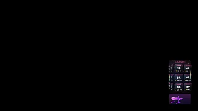 Snapshot of MelanyHolsen chatting on May 3, 2026, 9:40 pm MelanyHolsen online show from May 3, 2026, 9:40 pm
