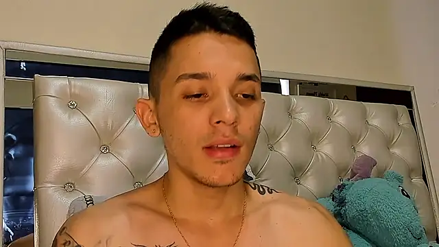  Ander Xx online show from January 18, 2026, 7:06 pm
