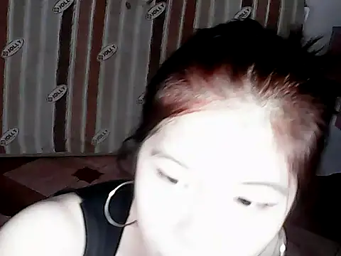 Snapshot of xxhotamizinggirl chatting on May 30, 2026, 7:15 am xxhotamizinggirl online show from May 30, 2026, 7:15 am