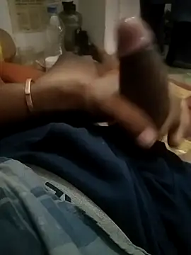 Snapshot of Mafiya0102 chatting on February 3, 2026, 6:22 am Mafiya0102 online show from February 3, 2026, 6:22 am