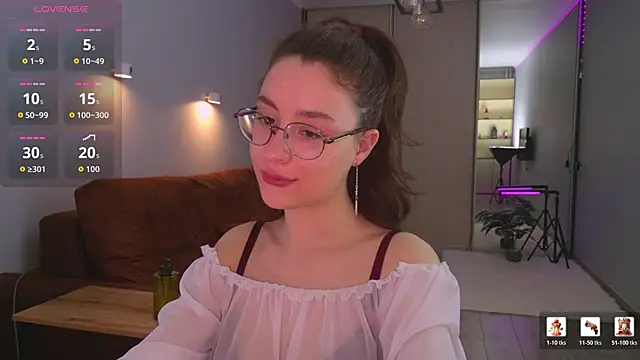 classy     online show from March 26, 2026, 1:20 pm