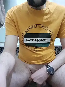 Snapshot of 80julien chatting on February 10, 2026, 11:31 am 80julien online show from February 10, 2026, 11:31 am