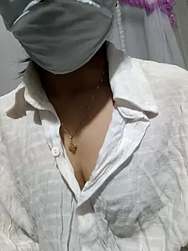 Vanvan68xx online show from January 11, 2026, 2:02 pm