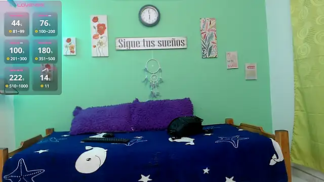 lucerodelamanana343 online show from March 28, 2026, 7:04 pm