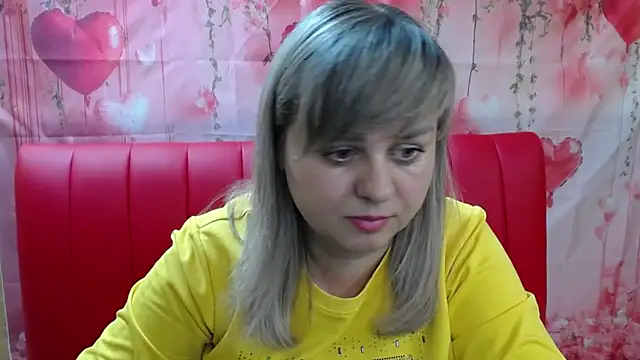 Snapshot of VeronicaSvitt chatting on February 16, 2026, 1:21 pm VeronicaSvitt online show from February 16, 2026, 1:21 pm