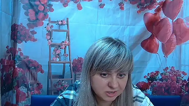 Snapshot of VeronicaSvitt chatting on February 23, 2026, 1:55 pm VeronicaSvitt online show from February 23, 2026, 1:55 pm