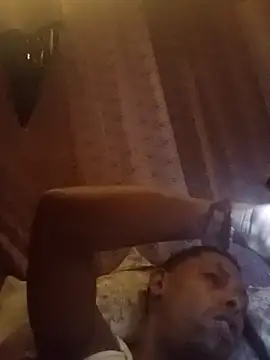 Edinson 23CM online show from February 10, 2026, 3:27 am