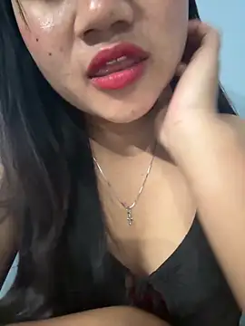 Snapshot of Rubydesire chatting on February 3, 2026, 6:46 pm Rubydesire online show from February 3, 2026, 6:46 pm