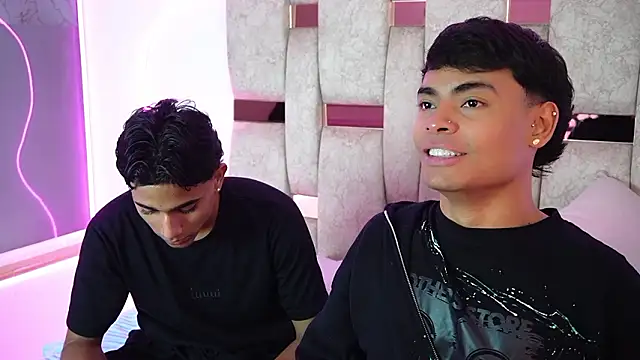 Snapshot of LiamJaxon chatting on February 21, 2026, 4:14 am LiamJaxon online show from February 21, 2026, 4:14 am