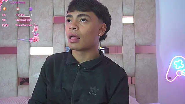 Snapshot of LiamJaxon chatting on February 19, 2026, 3:14 am LiamJaxon online show from February 19, 2026, 3:14 am