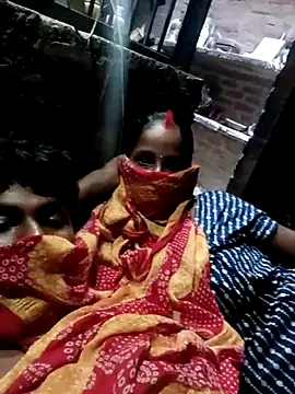 Shivanisingh4 online show from April 28, 2026, 10:08 am