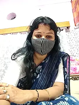 Snapshot of Priyaji7575 chatting on February 13, 2026, 5:51 am Priyaji7575 online show from February 13, 2026, 5:51 am