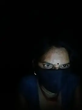 Ravina9696 online show from July 25, 2026, 7:31 pm