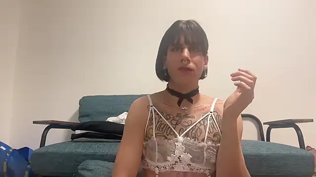 Snapshot of AlessiaXXX2000 chatting on January 15, 2026, 8:01 pm AlessiaXXX2000 online show from January 15, 2026, 8:01 pm