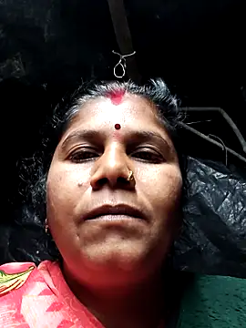 Snapshot of Hot_di97 chatting on March 3, 2026, 11:56 pm Hot di97 online show from March 3, 2026, 11:56 pm