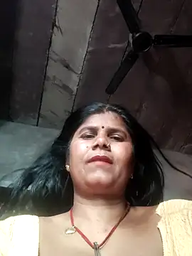 Snapshot of Hot_di97 chatting on May 23, 2026, 11:09 am Hot di97 online show from May 23, 2026, 11:09 am