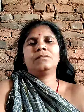 Snapshot of Hot_di97 chatting on February 23, 2026, 7:20 am Hot di97 online show from February 23, 2026, 7:20 am