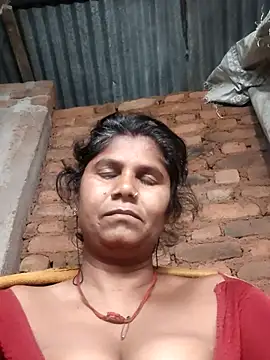 Hot di97 online show from April 16, 2026, 12:00 am