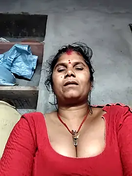 Snapshot of Hot_di97 chatting on May 6, 2026, 9:30 pm Hot di97 online show from May 6, 2026, 9:30 pm