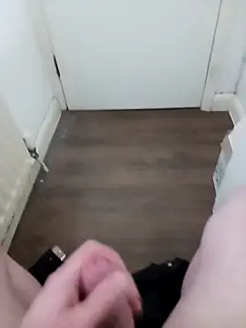 Hertsguy1984 online show from March 4, 2026, 12:24 pm