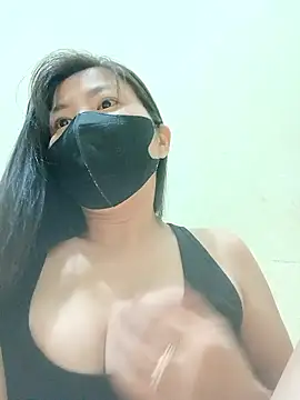 Snapshot of Lyly-68688 chatting on February 19, 2026, 3:20 pm Lyly-68688 online show from February 19, 2026, 3:20 pm