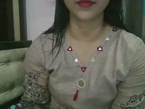 Snapshot of Adaa7 chatting on July 19, 2026, 11:18 am Adaa7 online show from July 19, 2026, 11:18 am